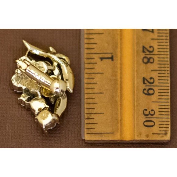 Vintage Elven Leaves Rainbow Rhinestones Clip On Earrings by Coro - U28 - Picture 2 of 2